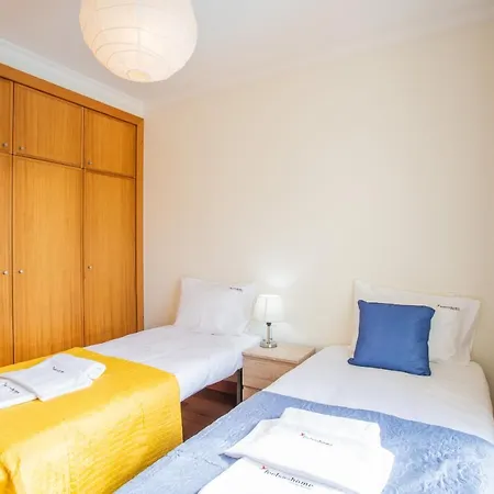 Flh Modern With Pool Appartement