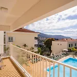 Flh Modern With Pool Funchal